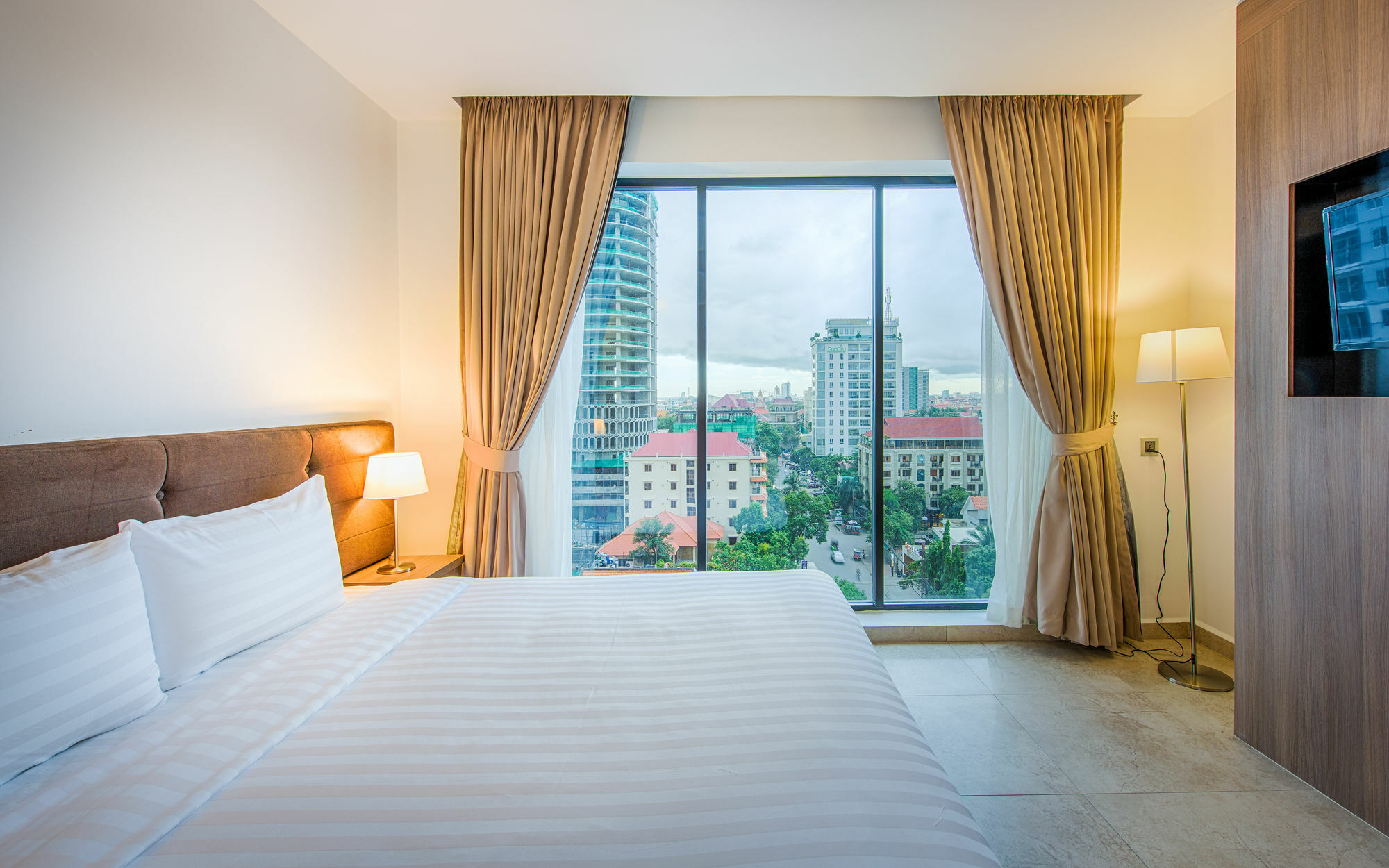 Mansion 51 Hotel&Apartamento Phnom Penh Exterior foto